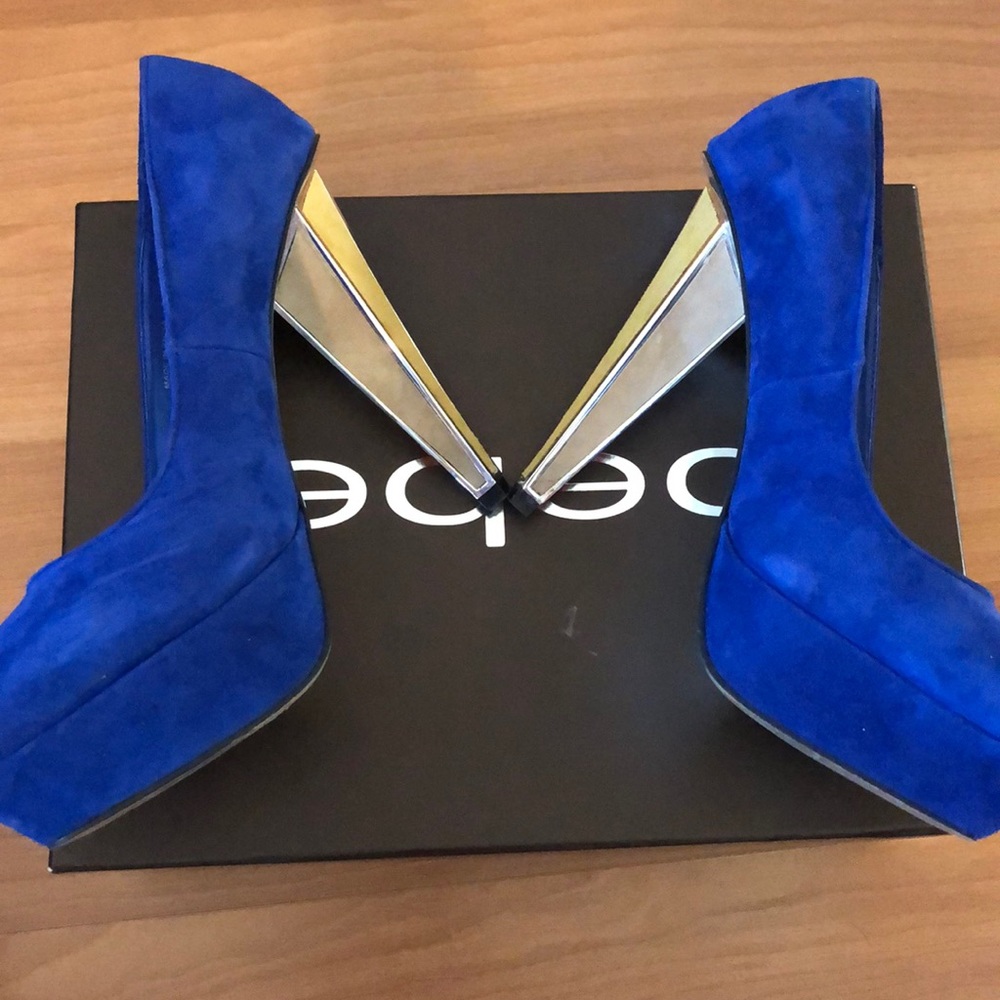 Bebe Color Block Geometric Platform Pump In Blue. - image 3